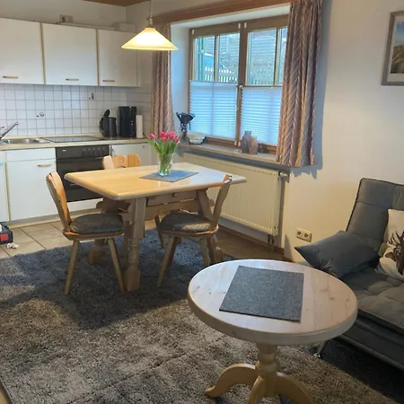 Apartment Gaestehaus Zum Stricker Bad Bayersoien