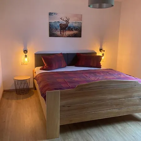 Apartment Gaestehaus Zum Stricker